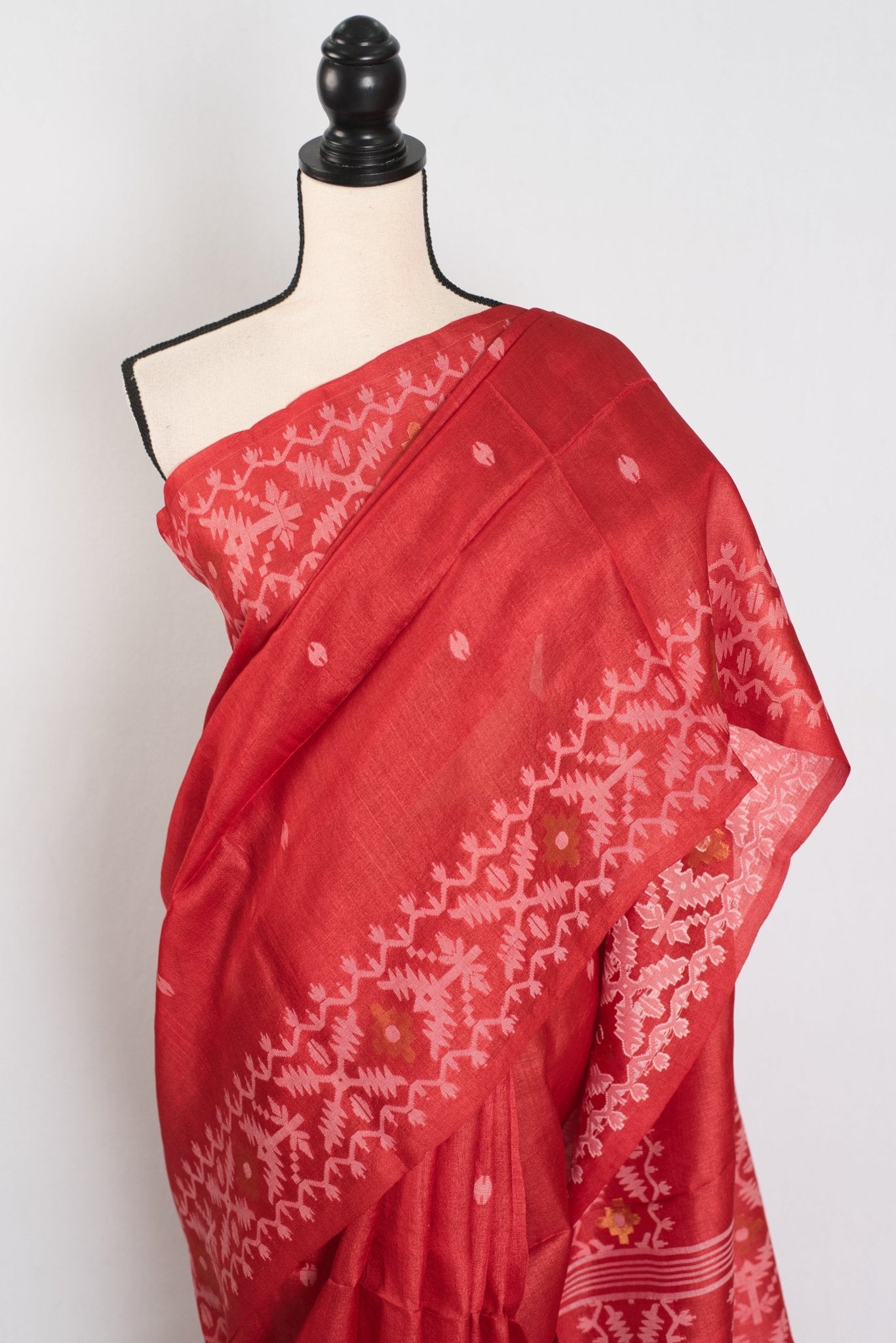 Rai: Bengal Tussar Silk Saree | Hand-Inspired Jamdani Weaving | Certified Silk