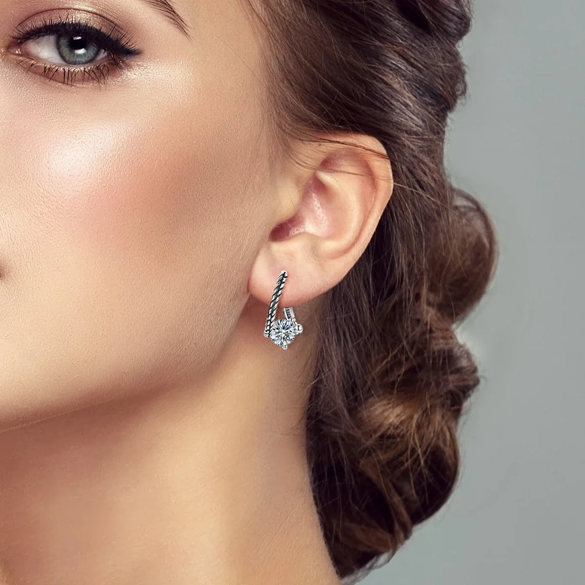 1.0ct Moissanite Hoop Earrings S925 Sterling Silver Snake Bone For Women