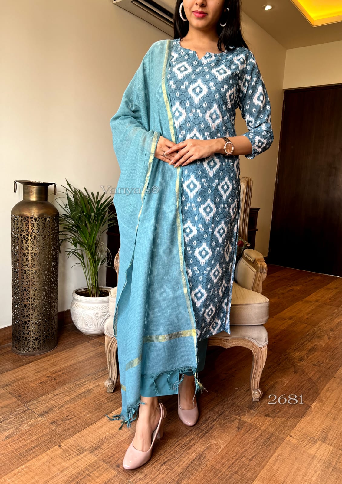 Blue Cotton Kurta Set with Chikankari Work