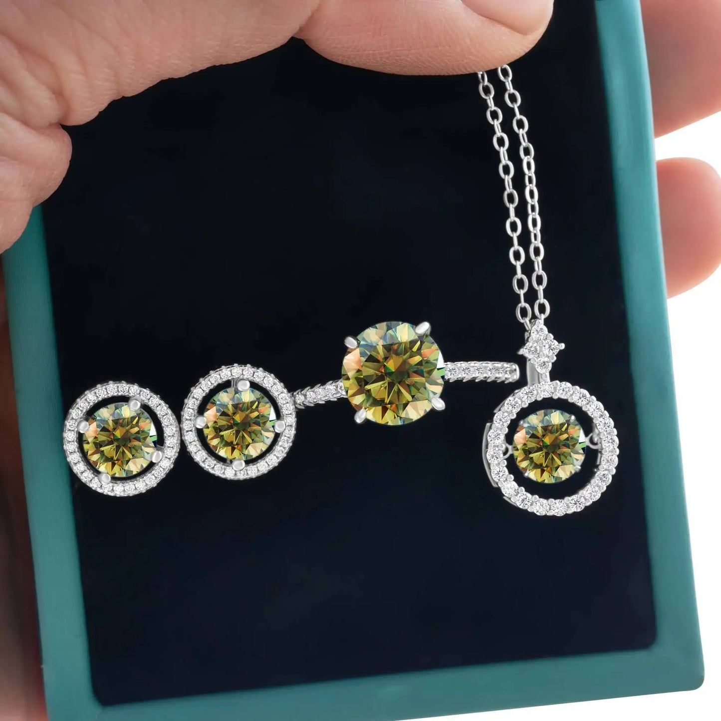 4Ct D Color Moissanite 925 Sterling Jewelry Set Ring Necklace Earrings yellowgreen