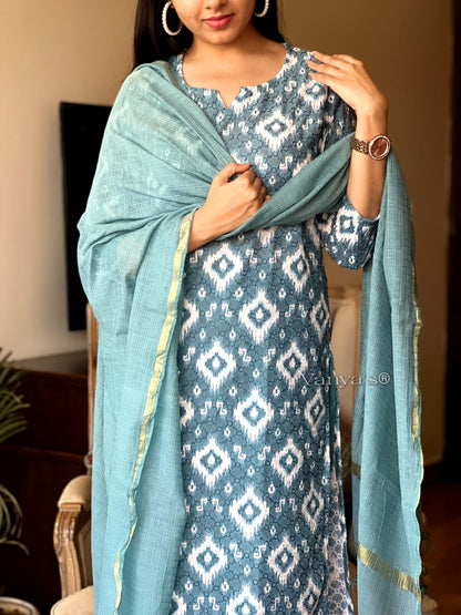 Blue Cotton Kurta Set with Chikankari Work