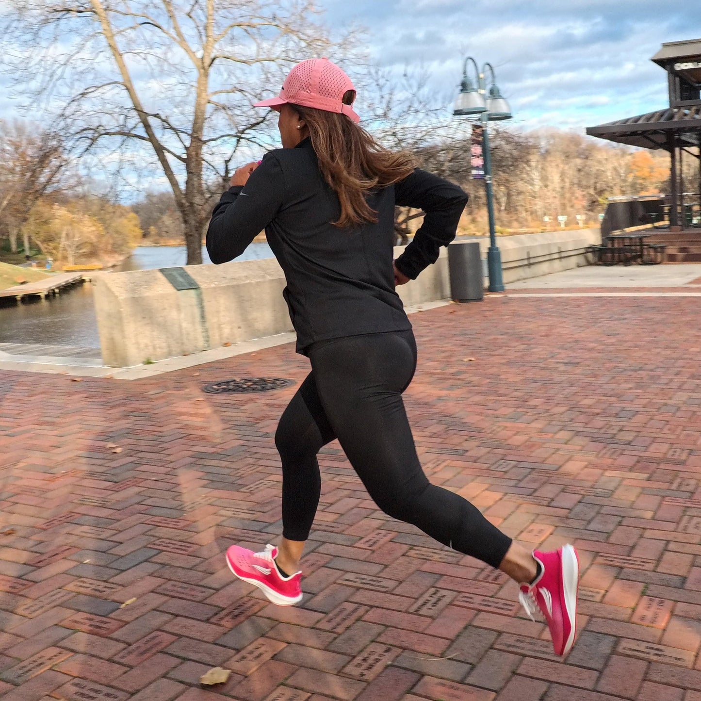 APUS Women - Pink