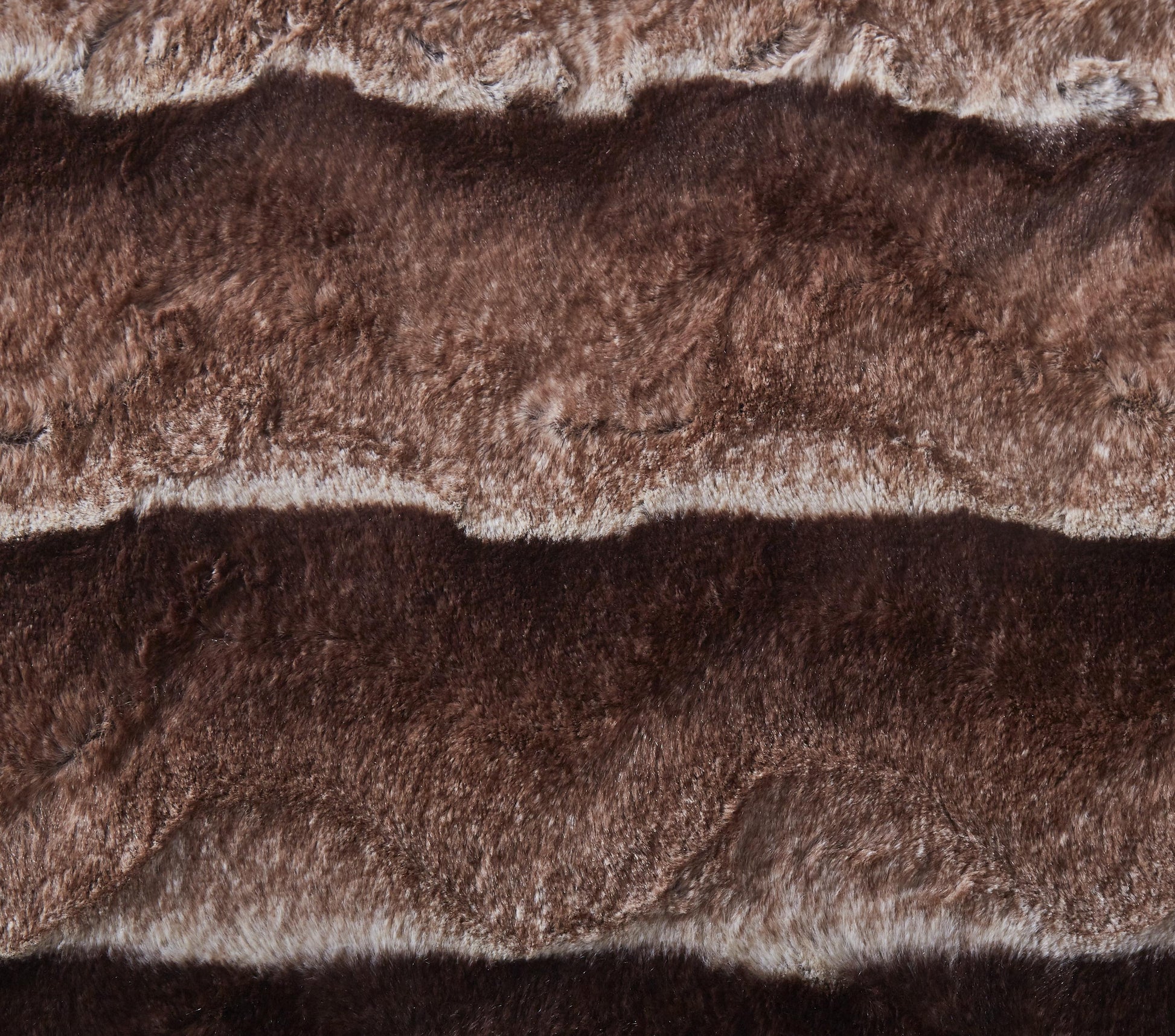 Tache Golden Brown Faux Fur Sherpa Throw Blanket (DY01)