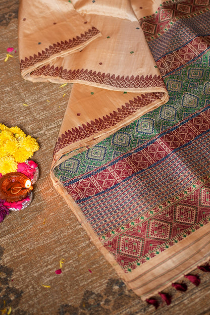 Assam Handloom Pure Tussar Silk Saree – Temple Border Weave in Festive Ivory and Multicolor Pallu