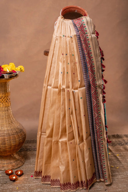 Assam Handloom Pure Tussar Silk Saree – Temple Border Weave in Festive Ivory and Multicolor Pallu Multicolor One size