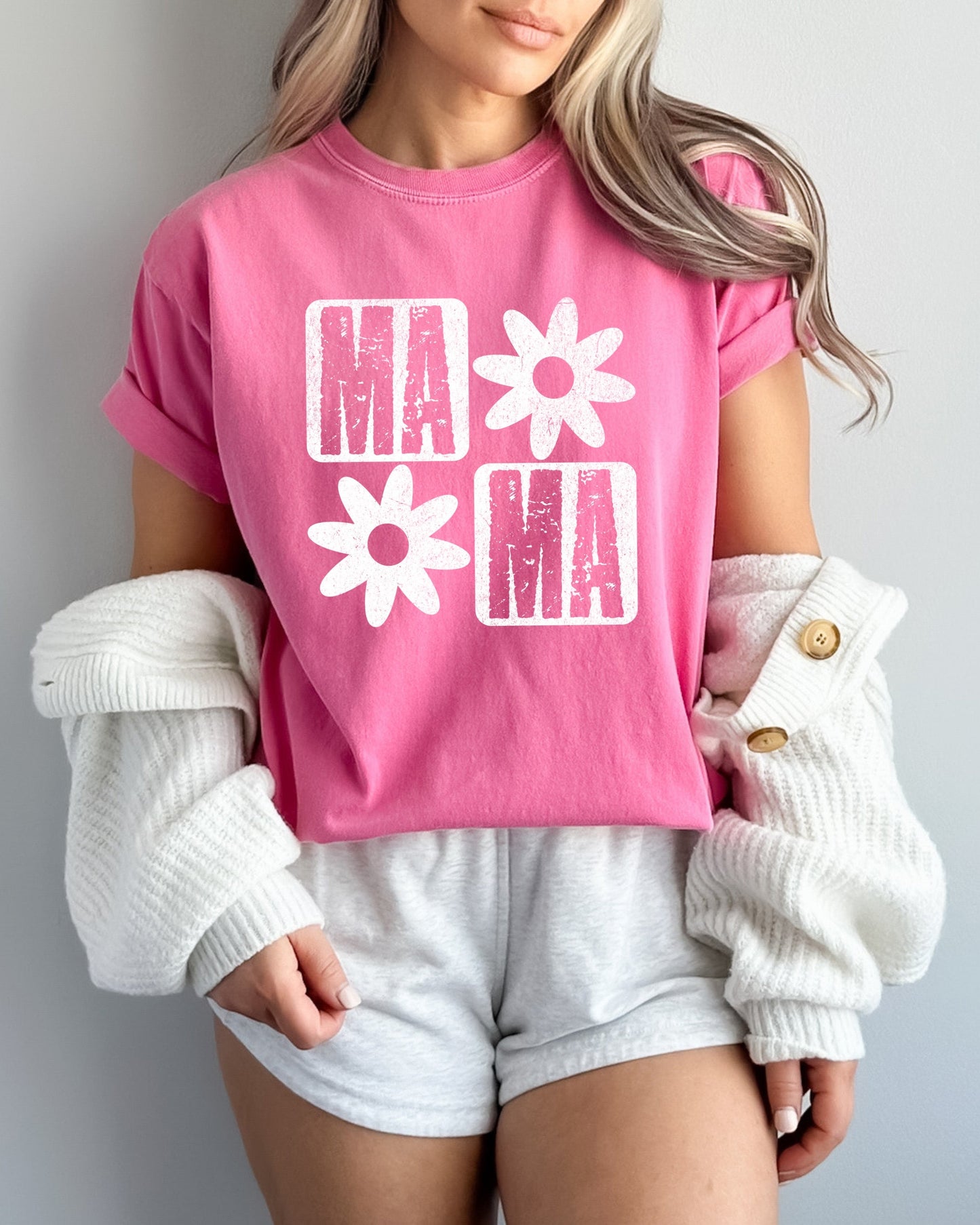 Mama Flower Comfort Colors T-Shirt – Floral Graphic Garment-Dyed Mom Tee Crunchberry