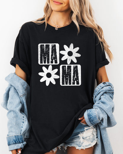 Mama Flower Comfort Colors T-Shirt – Floral Graphic Garment-Dyed Mom Tee Black
