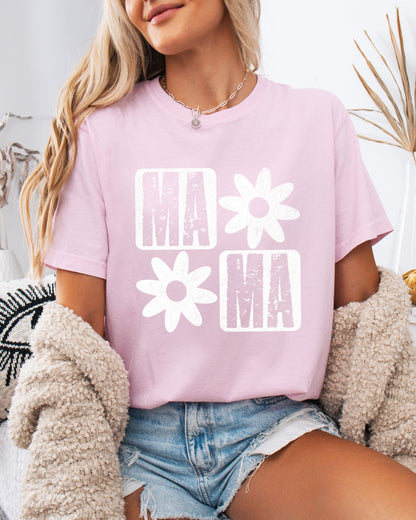 Mama Flower Comfort Colors T-Shirt – Floral Graphic Garment-Dyed Mom Tee Blossom