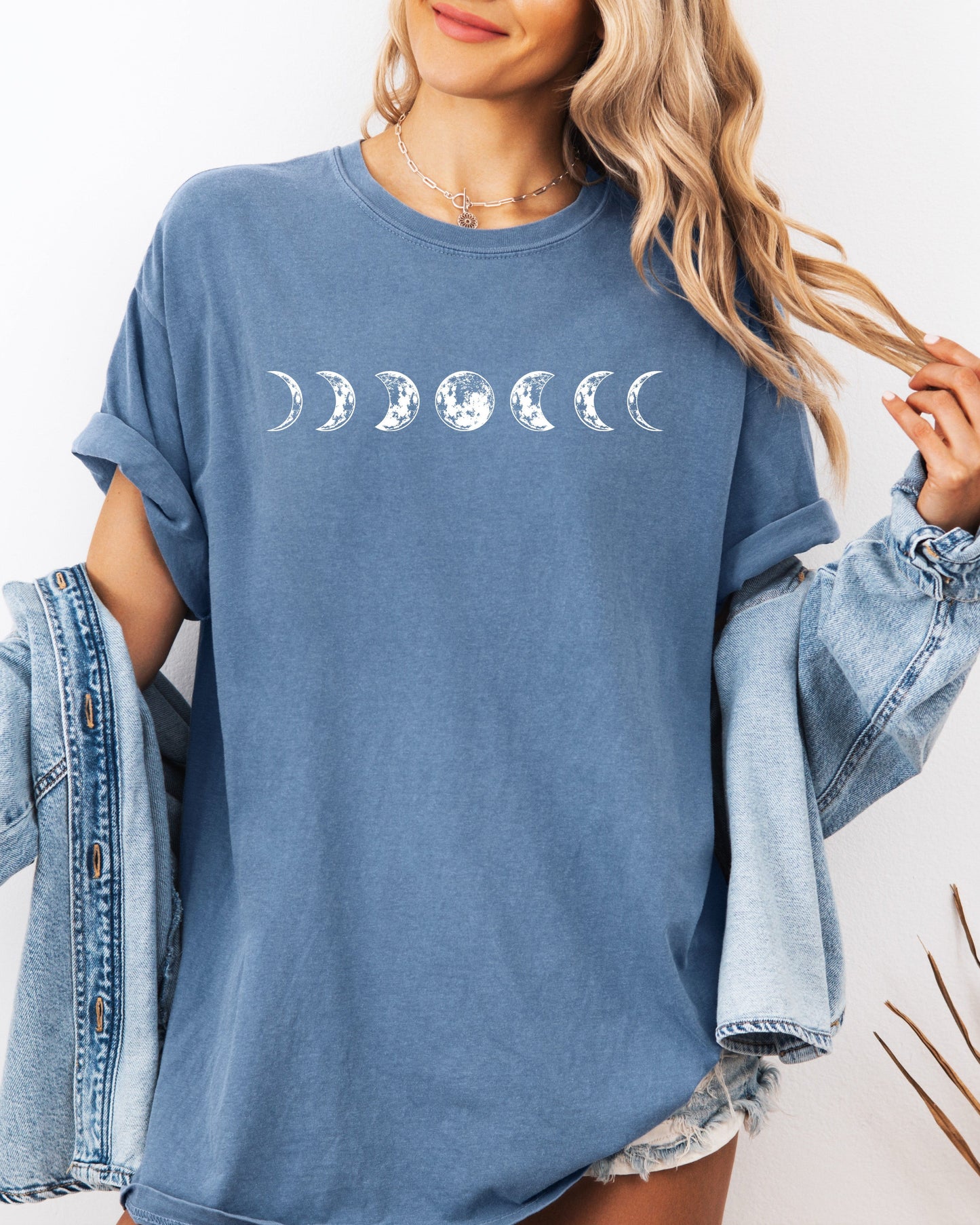 Moon Phase Nature Comfort Colors Garment-Dyed T-Shirt – Summer Vacation Camping Graphic Tee Blue Jean