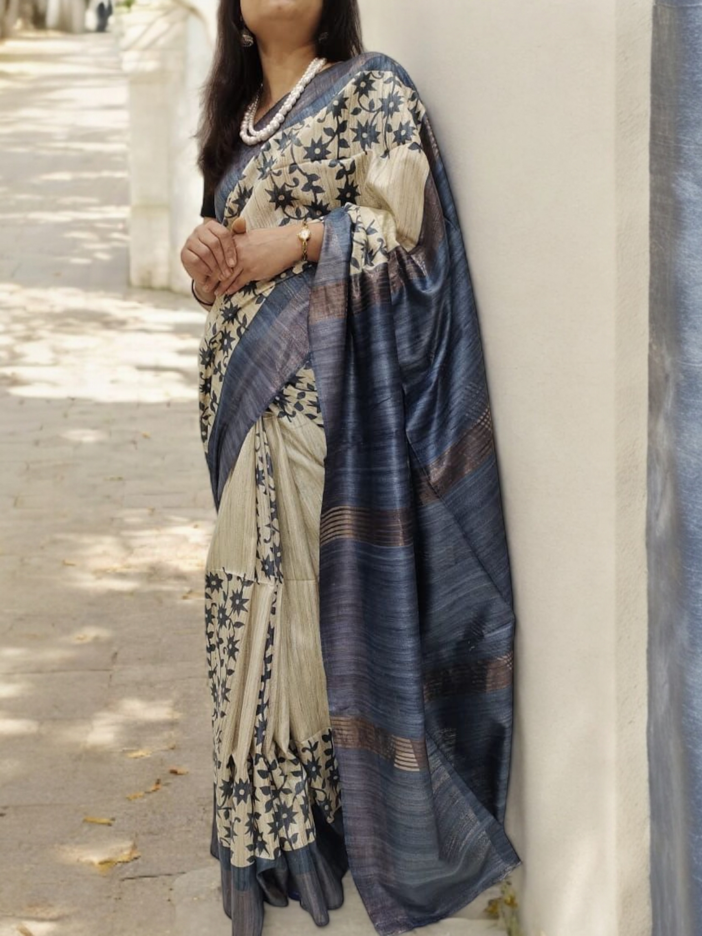 Handwoven Pure Tussar Ghicha Silk Saree – Ivory & Indigo with Floral Block Prints