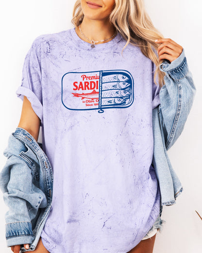 Sardines & Salmon Fish Comfort Colors T-Shirt – Nature Camping Hiking Outdoor Can Graphic Tee Amethyst