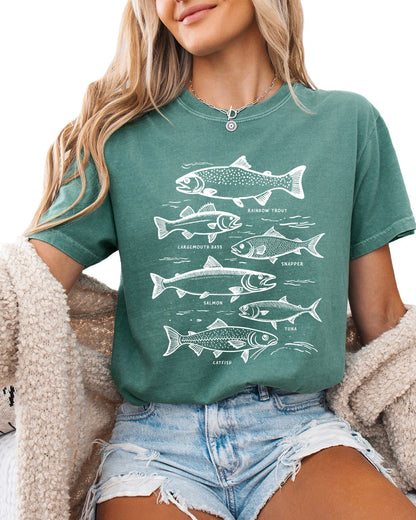 Sardines & Salmon Fish Comfort Colors T-Shirt – Nature Camping Hiking Outdoor Can Graphic Tee Light Green