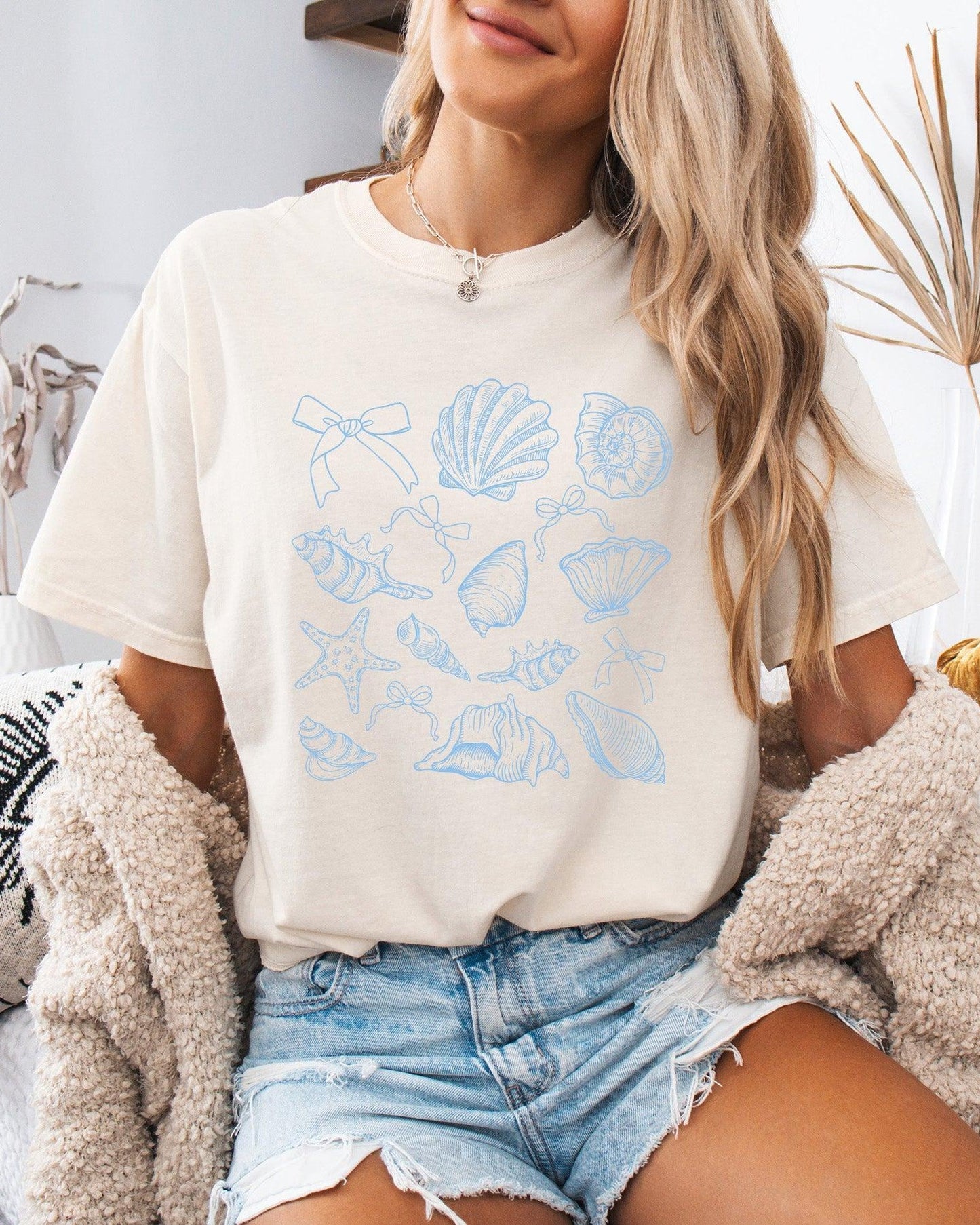 Seashell Lake Beach Comfort Colors Shirt – Mountain Hiking Camping Vacation Nature Graphic Ivory