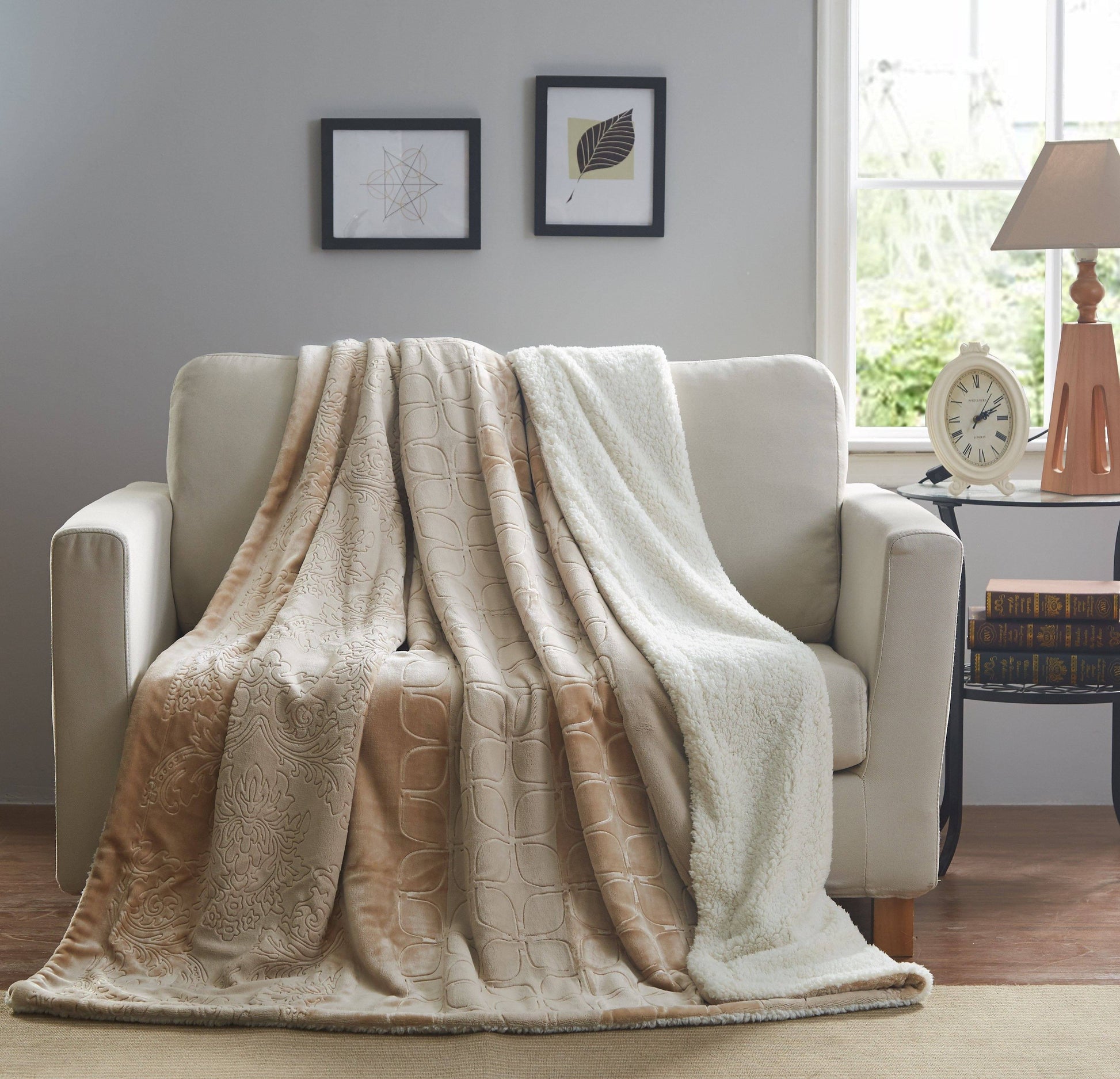Tache Embossed Bubbly Champagne Beige Sherpa Throw Blanket (TA62088) 90 x 90
