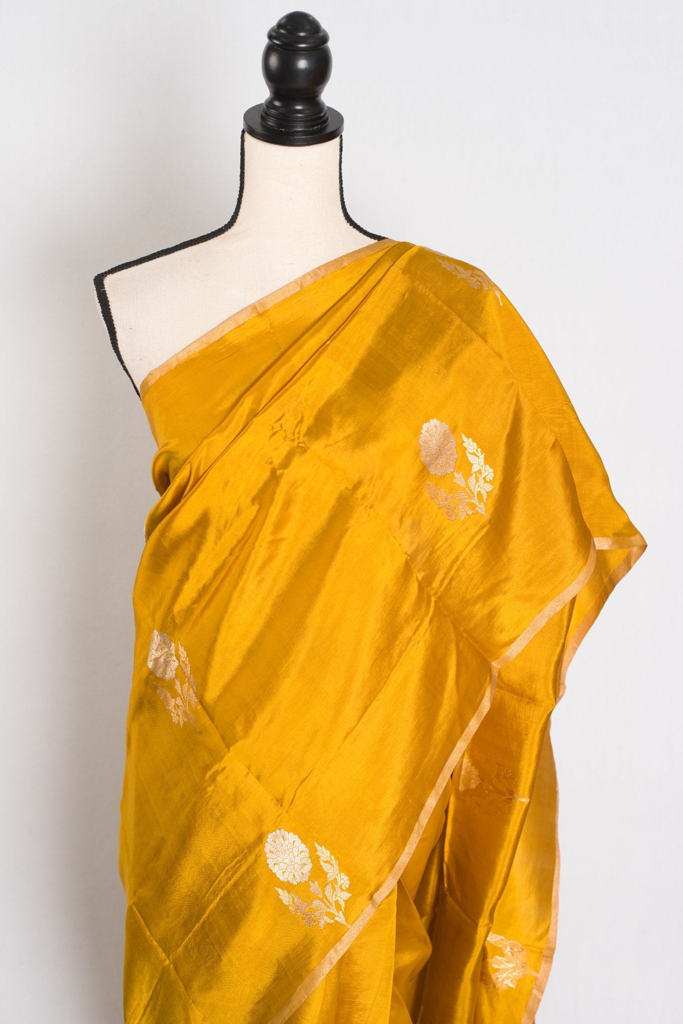 Geeta : Golden Yellow & Gold Banarasi Katan Silk Saree | Lightweight Bridal Wear