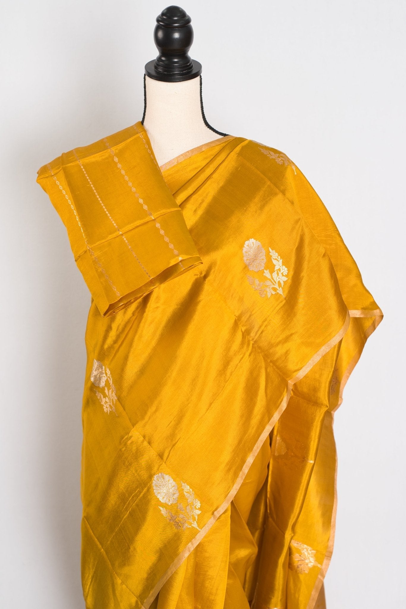 Geeta : Golden Yellow & Gold Banarasi Katan Silk Saree | Lightweight Bridal Wear