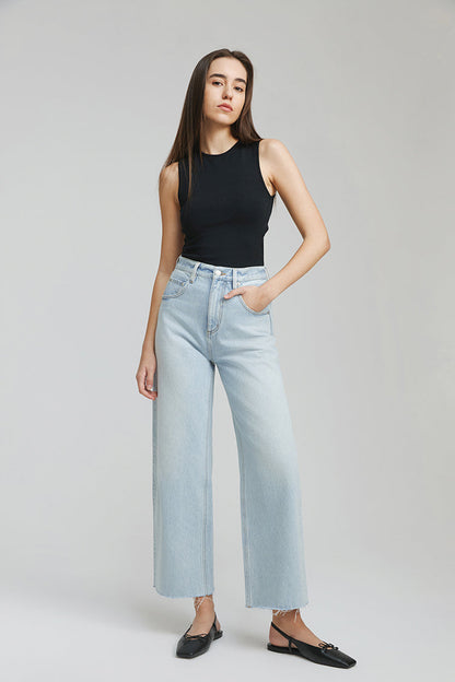 Moon Curve Raw Hem Crop Jeans HJ129
