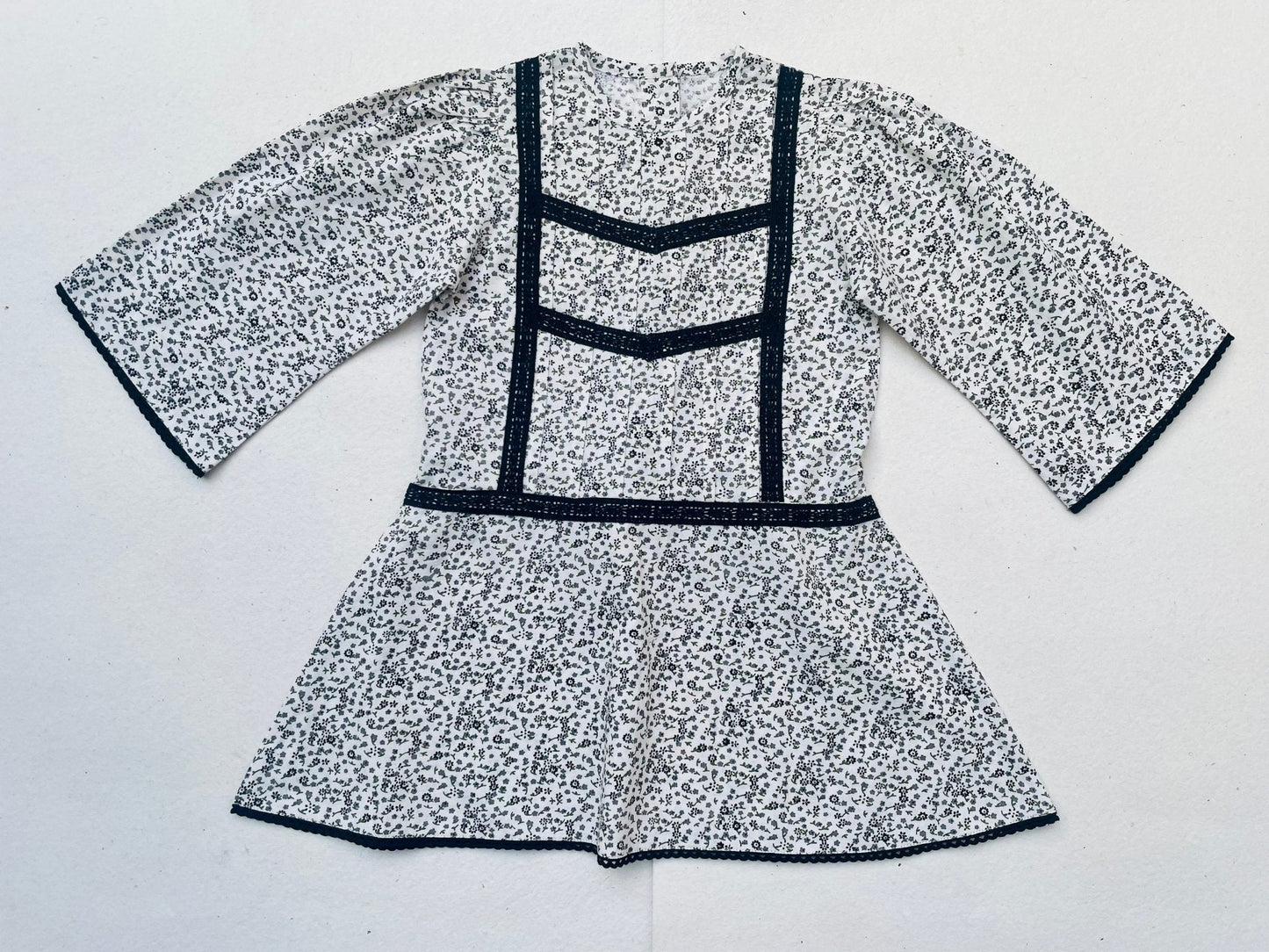 Lace Yoke Off-White & Grey Printed Dress