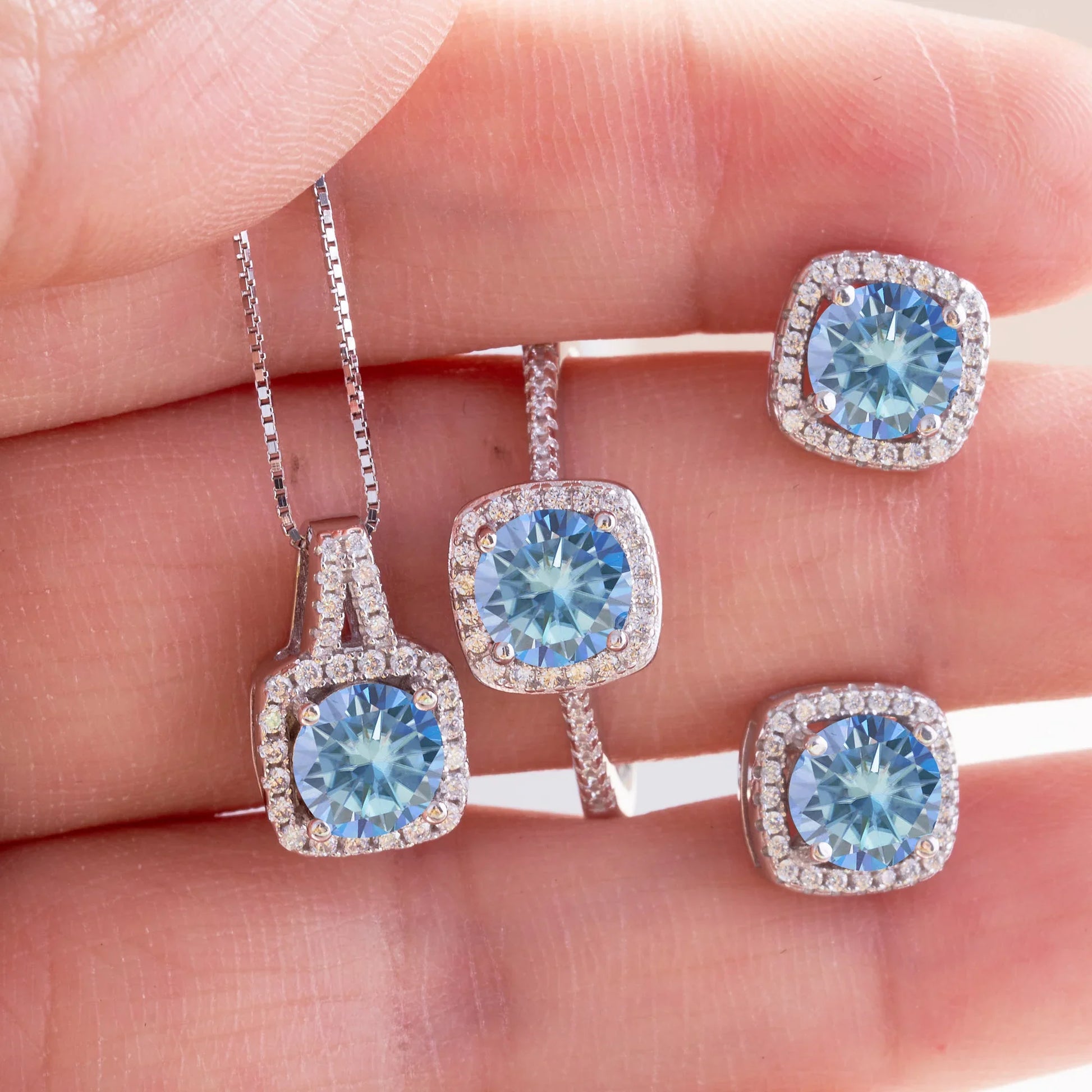 Moissanite D Color Round Cut 925 Sterling Silver Pendant Necklace and Studs Set